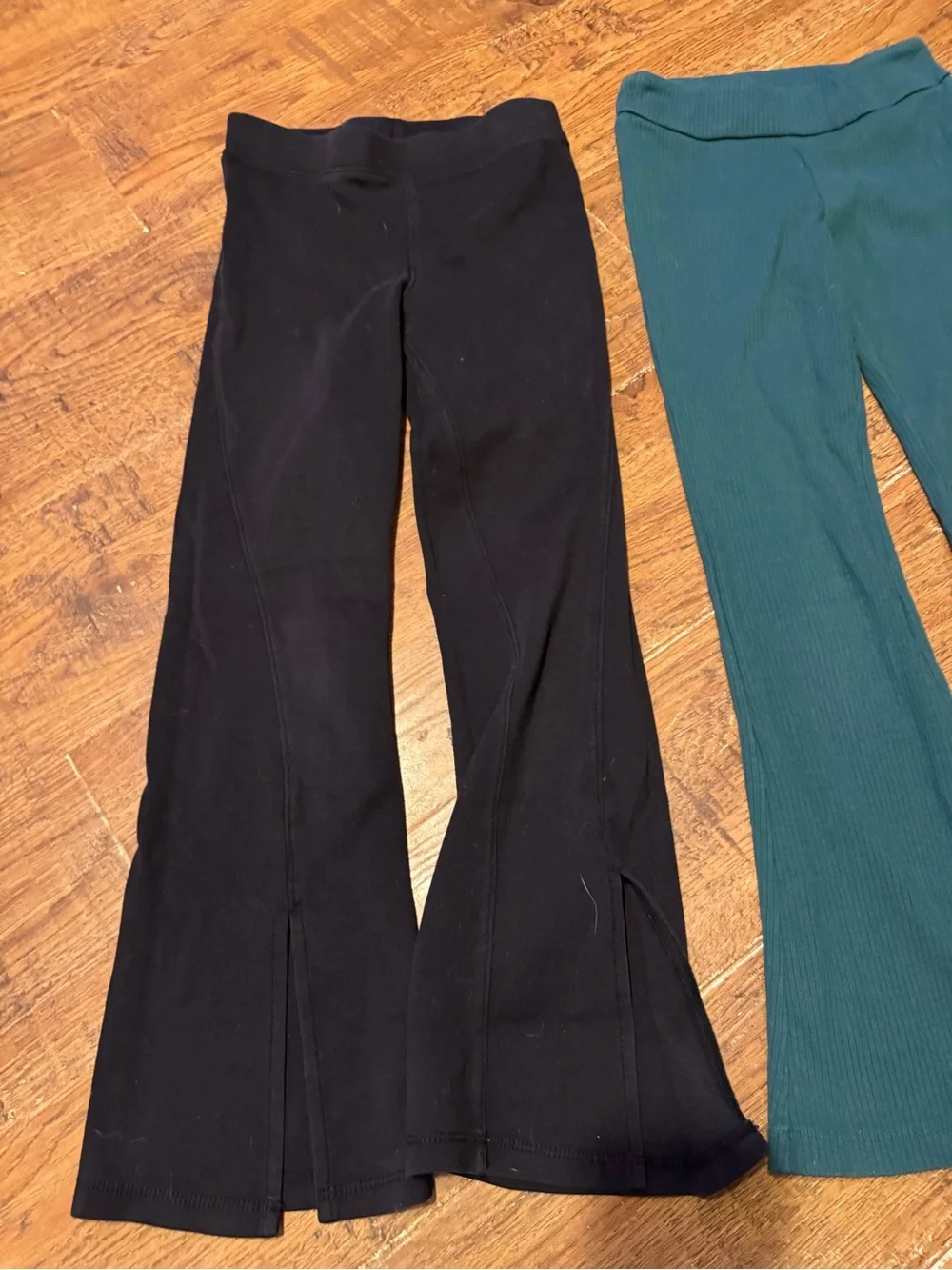 Girls 8 lot flare leg pants flared leggings